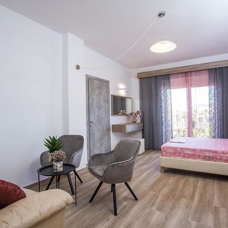 Dimitra Faliraki Center Apartments Buitenkant foto
